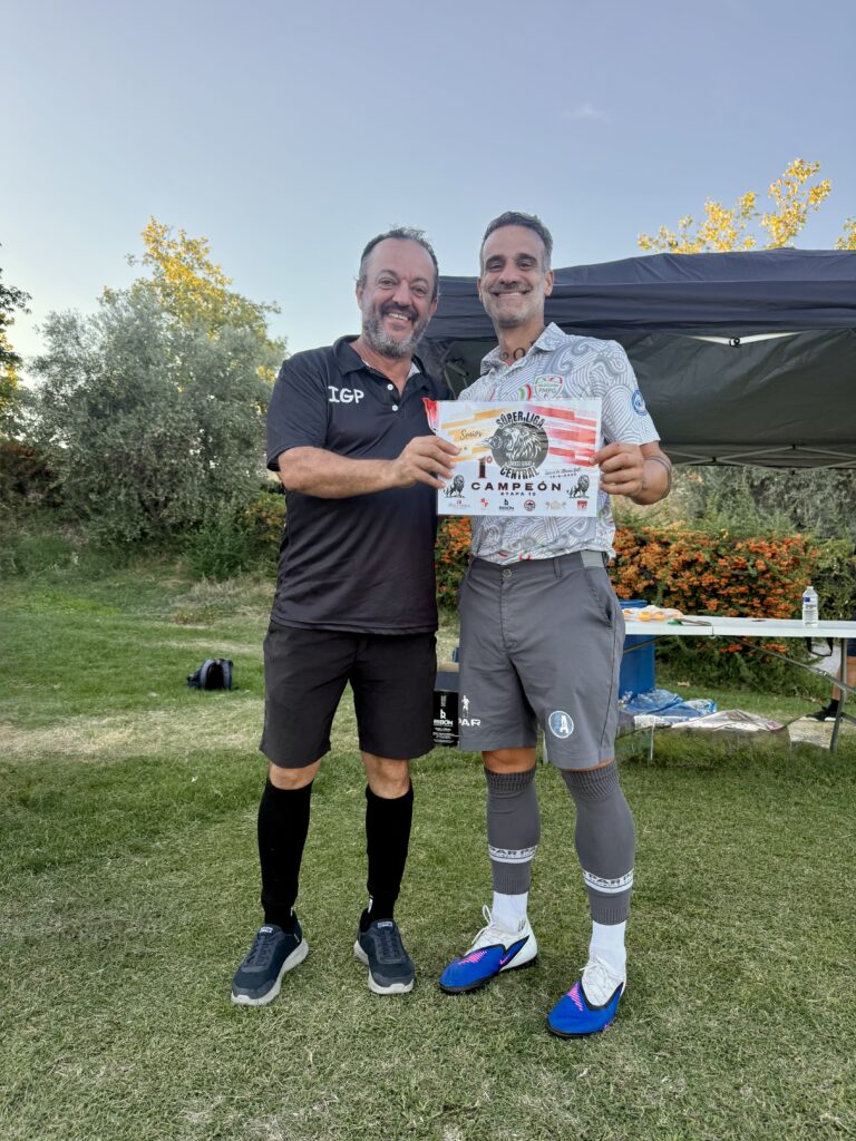 Ángel Tejero Campeón Senior 10ª etapa Súper Liga Central Señorío de Illescas Golf