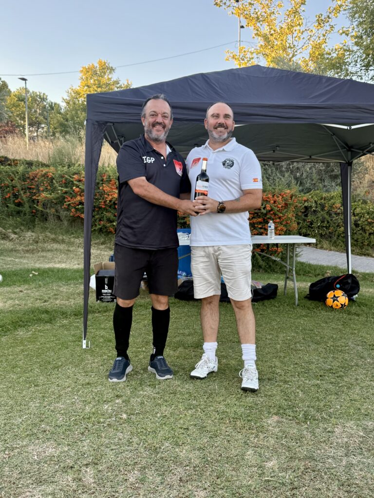Víctor Serrano 3º clasificado Rookie 10ª etapa Súper Liga Central Señorío de Illescas Golf